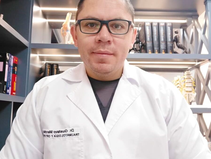 Dr. Gustavo Merchán
